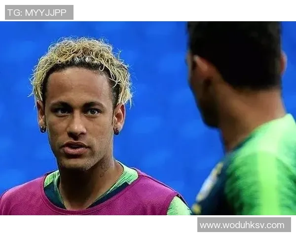 马内足球明星大全解析他的辉煌成就与影响力的全面介绍